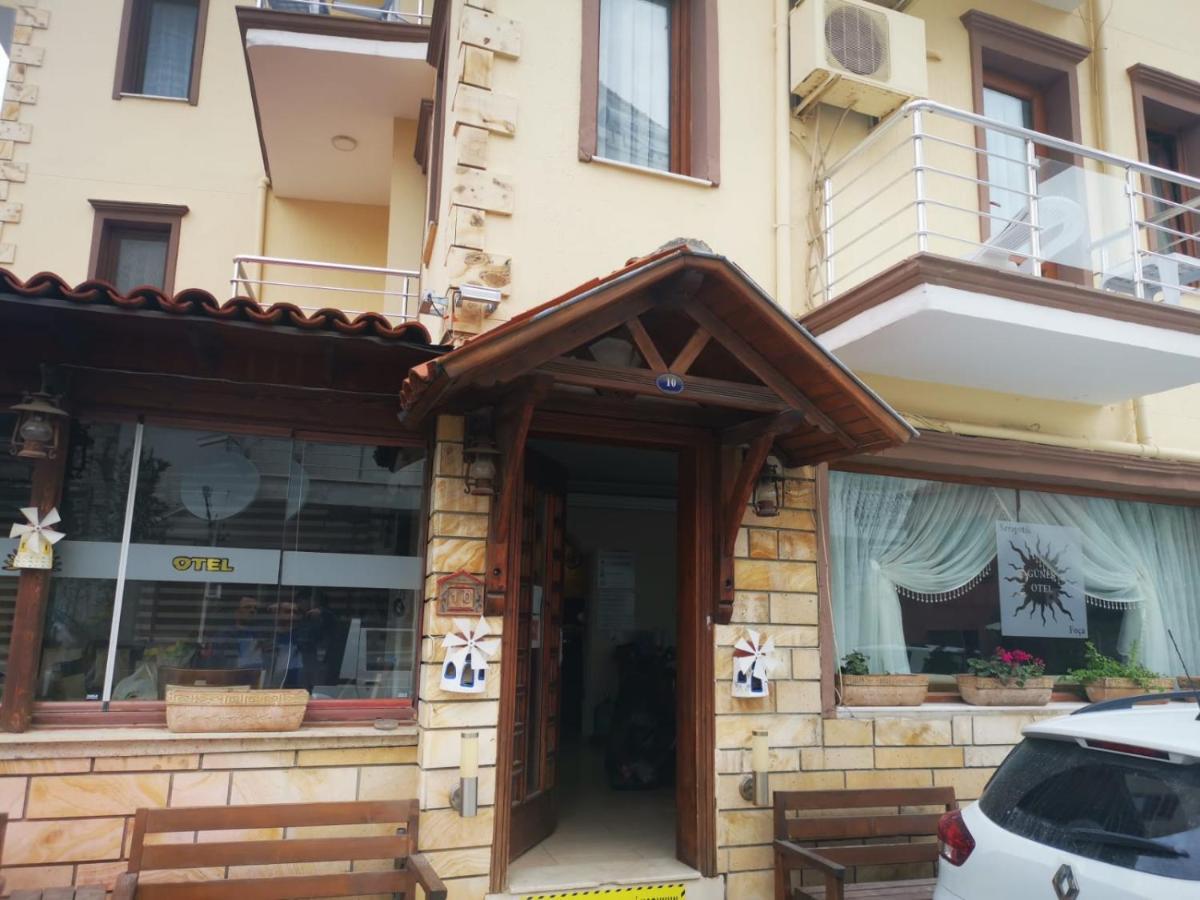 Limon Otel Foça Exterior photo