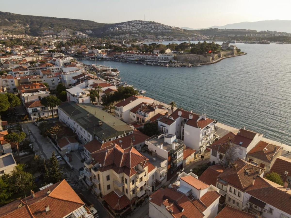 Limon Otel Foça Exterior photo